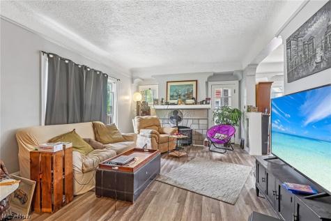 3953 W 160th Street Cleveland OH 44111