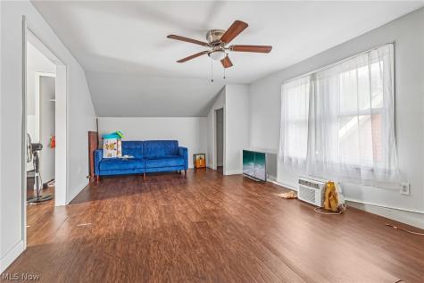 3953 W 160th Street Cleveland OH 44111