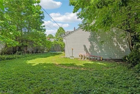 3953 W 160th Street Cleveland OH 44111