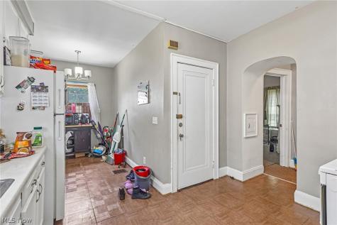 3953 W 160th Street Cleveland OH 44111