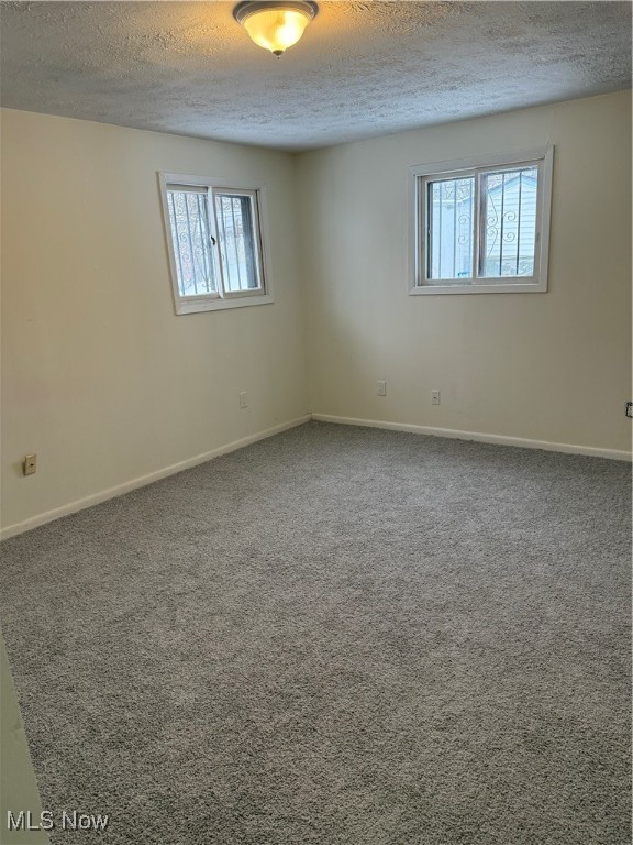 12711 Kadel Avenue Cleveland OH 44135