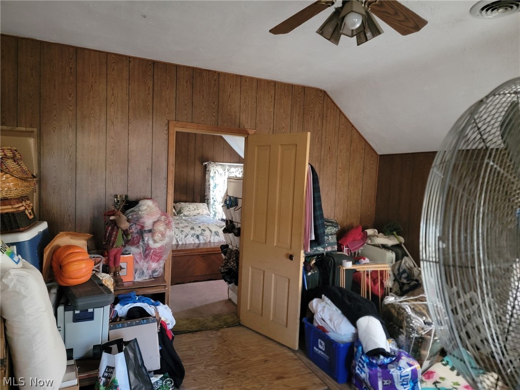1033 Auburn Avenue Cleveland OH 44113