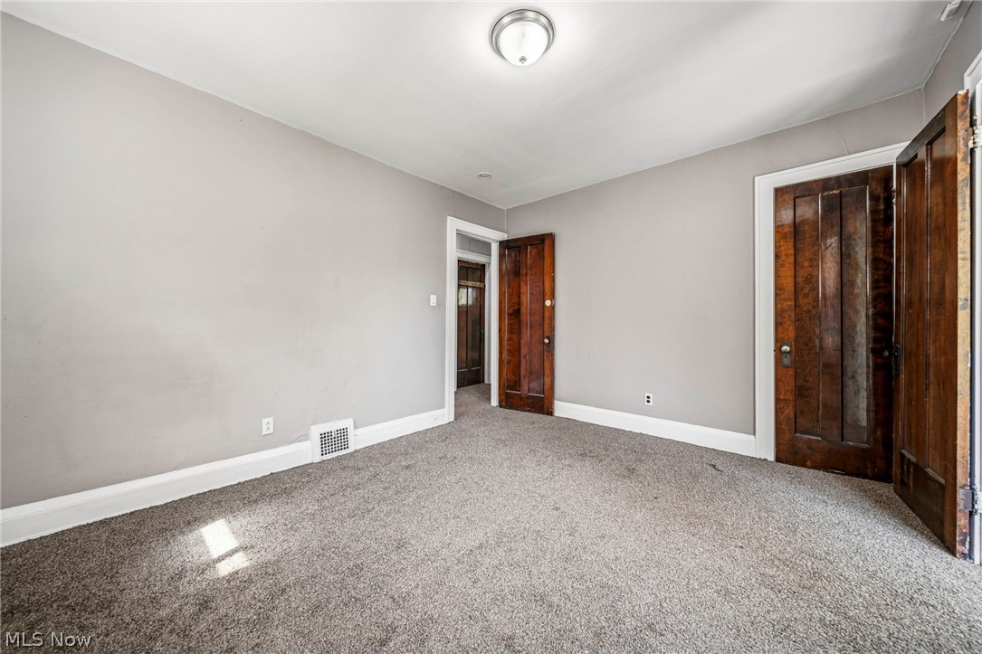 957 Thornhill Drive Cleveland OH 44108