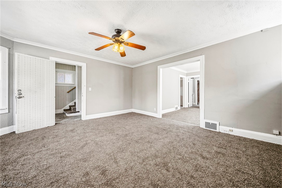 957 Thornhill Drive Cleveland OH 44108