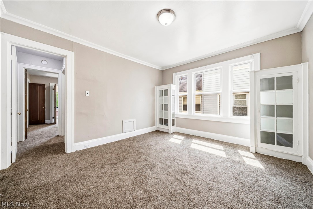 957 Thornhill Drive Cleveland OH 44108