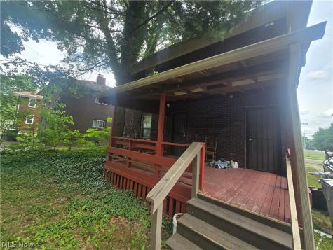 1872 Cordova Avenue Youngstown OH 44504
