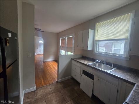 1872 Cordova Avenue Youngstown OH 44504