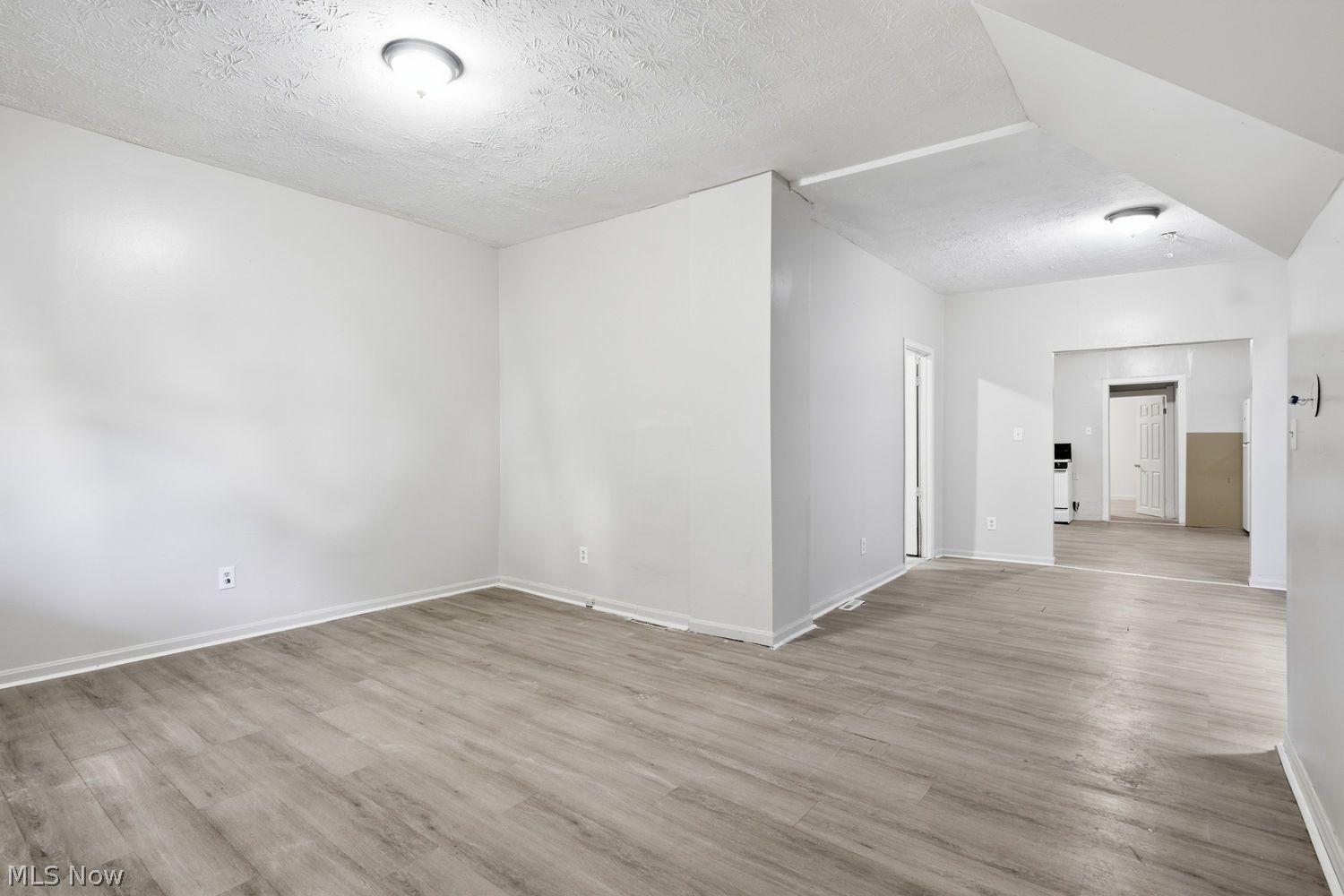 3234 W 90th Street Cleveland OH 44102