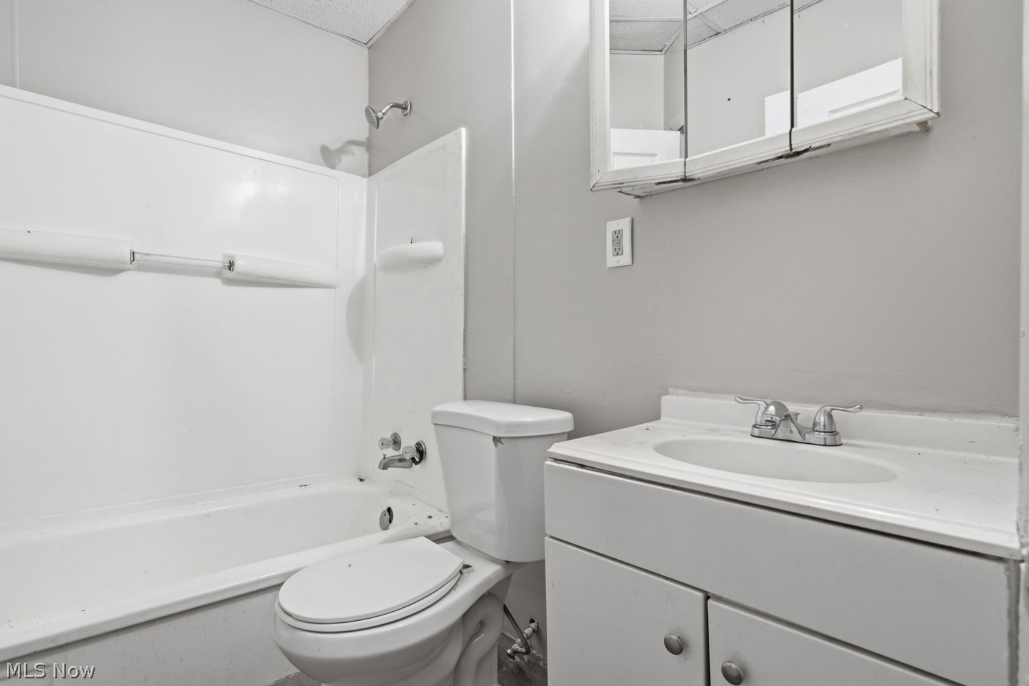 3234 W 90th Street Cleveland OH 44102