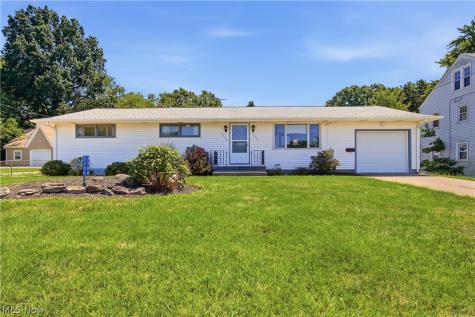 3304-3306 Beverly Avenue NE Canton OH 44714