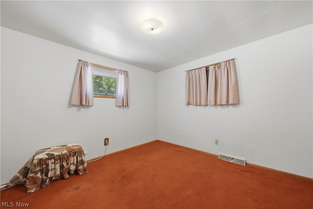 3304-3306 Beverly Avenue NE Canton OH 44714