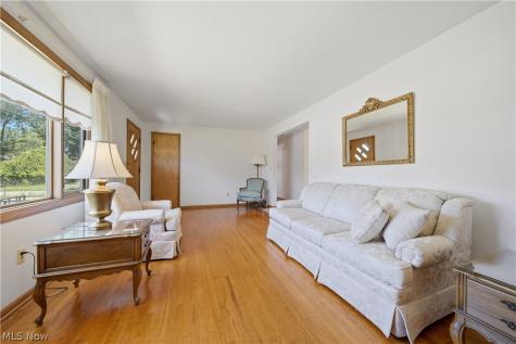 3304-3306 Beverly Avenue NE Canton OH 44714