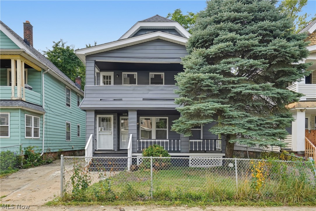 628 E 131st Street Cleveland OH 44108