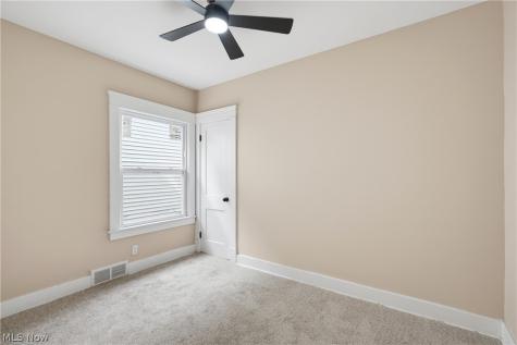 628 E 131st Street Cleveland OH 44108