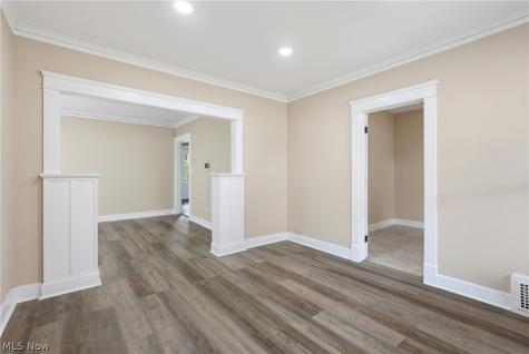 628 E 131st Street Cleveland OH 44108