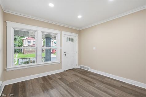 628 E 131st Street Cleveland OH 44108