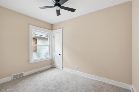 628 E 131st Street Cleveland OH 44108