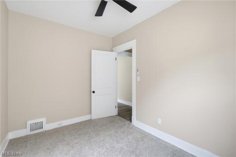 628 E 131st Street Cleveland OH 44108