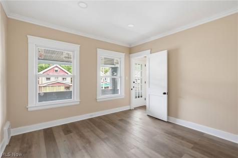 628 E 131st Street Cleveland OH 44108