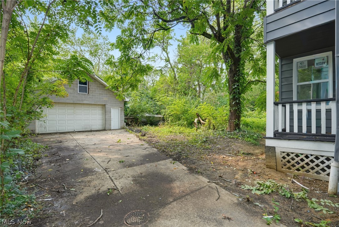 628 E 131st Street Cleveland OH 44108