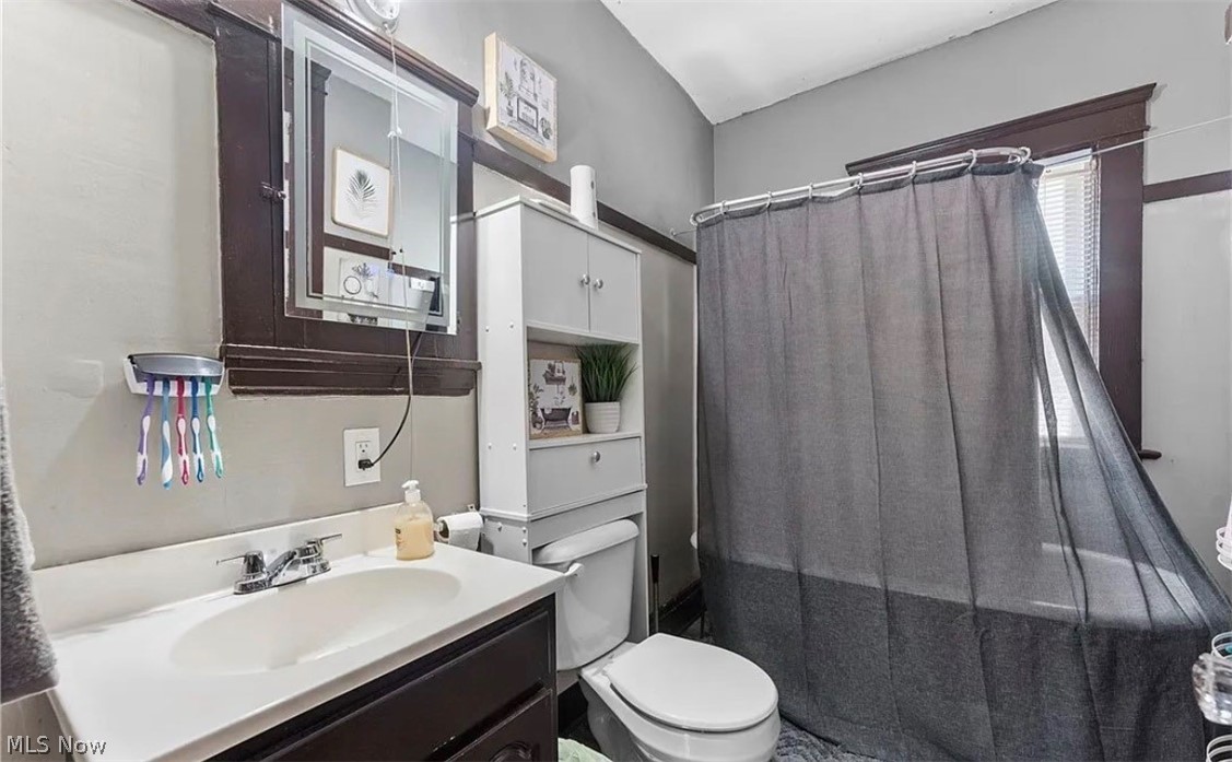 3340 W 98th Street Cleveland OH 44102