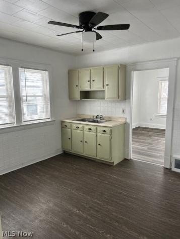 3105 Roanoke Avenue Cleveland OH 44109
