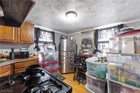 13421 Cedar Road Cleveland Heights OH 44118
