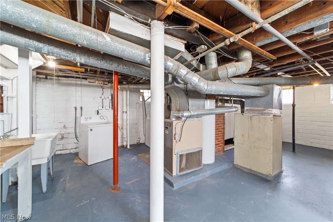 13421 Cedar Road Cleveland Heights OH 44118