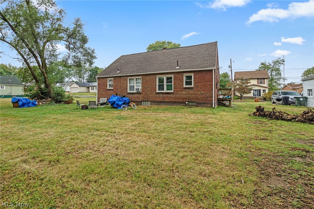 442 Fenton Avenue NE Canton OH 44704