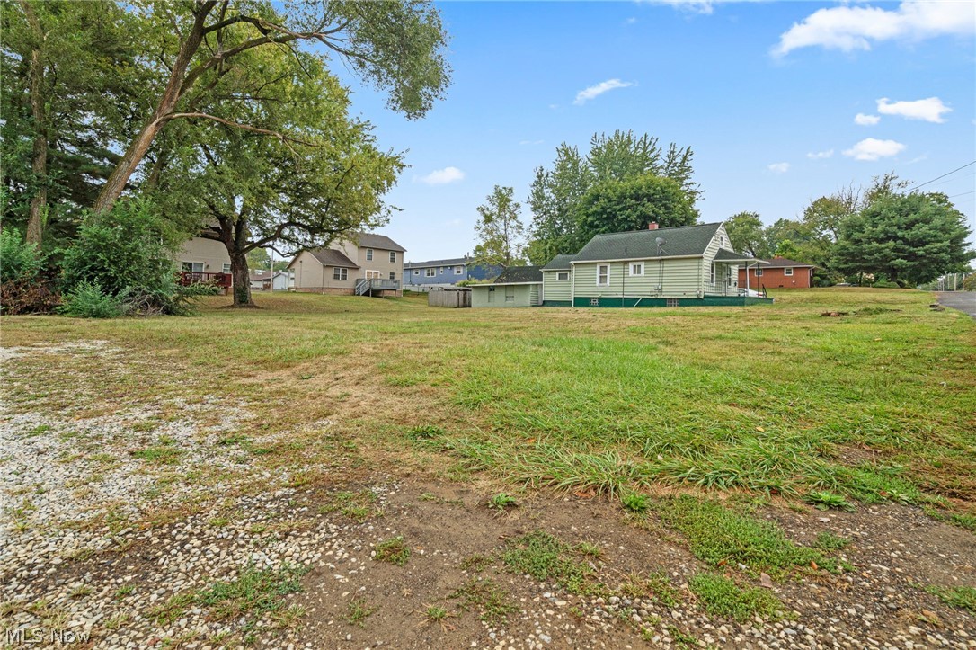 442 Fenton Avenue NE Canton OH 44704