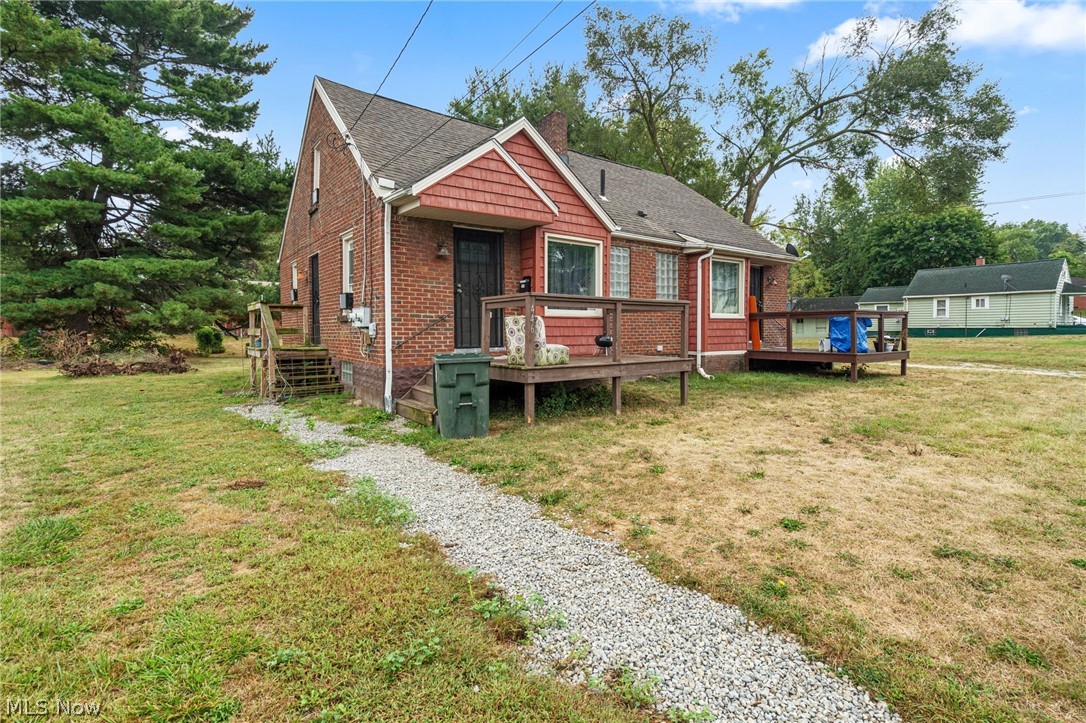 442 Fenton Avenue NE Canton OH 44704