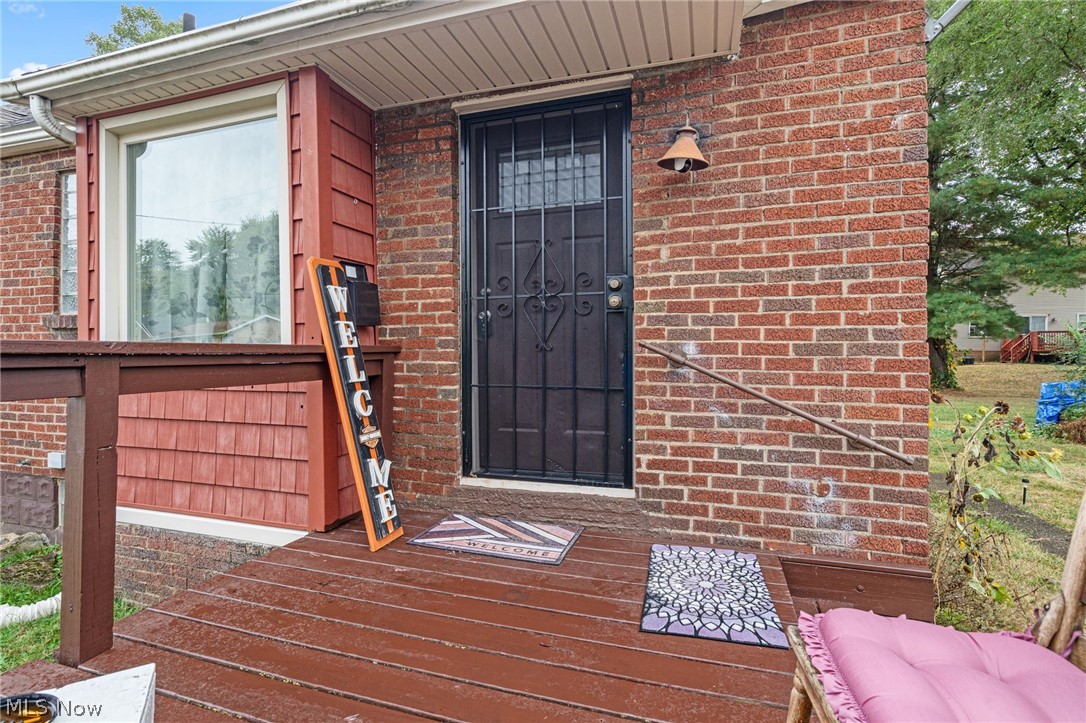 442 Fenton Avenue NE Canton OH 44704