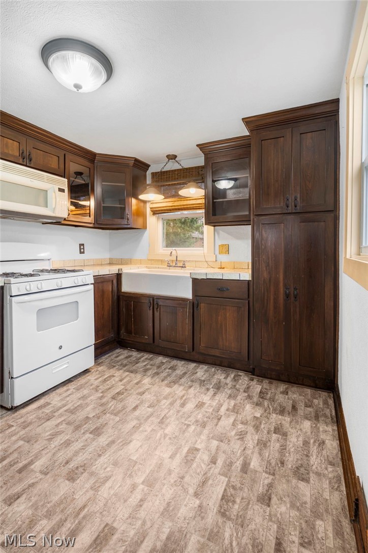 442 Fenton Avenue NE Canton OH 44704