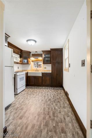 442 Fenton Avenue NE Canton OH 44704
