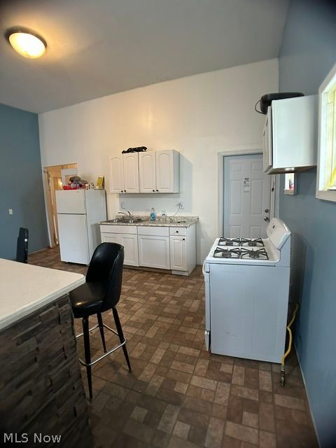 7011 St Clair Avenue Cleveland OH 44103