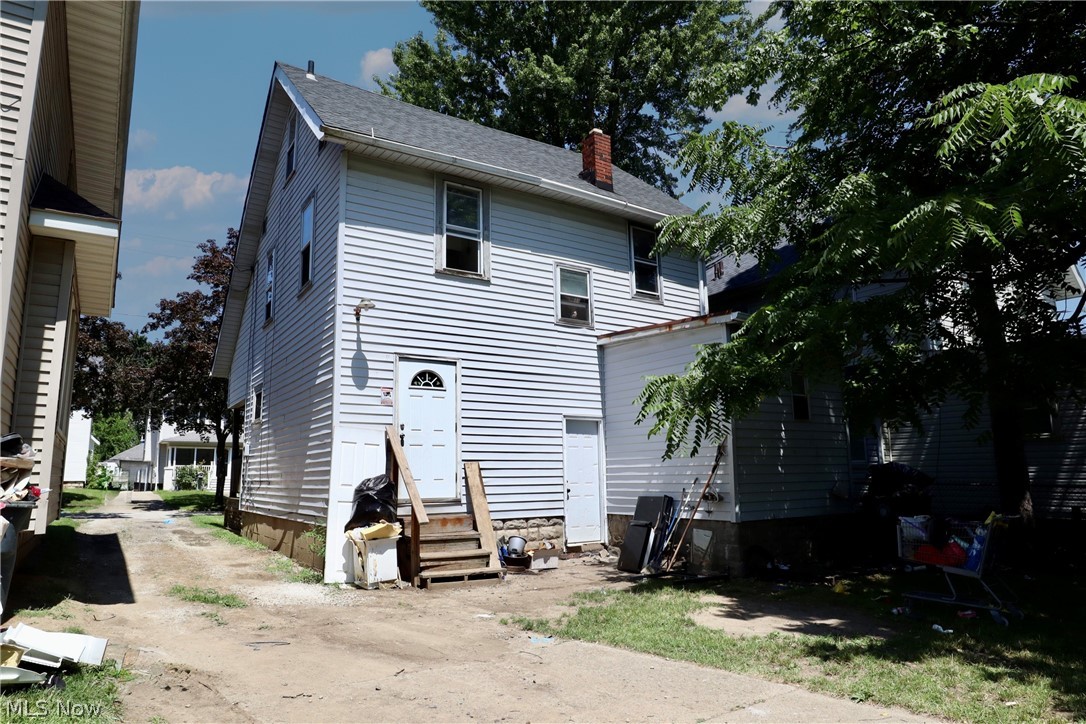 48 E Brookside Avenue Akron OH 44301