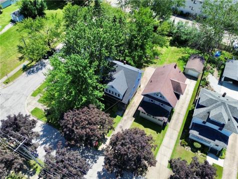 48 E Brookside Avenue Akron OH 44301