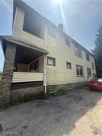 3554 E 118th Street Cleveland OH 44105