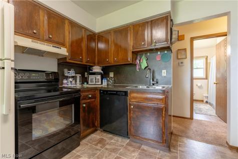 5381 Portage Street NW North Canton OH 44720