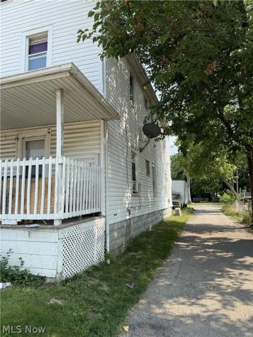 3819 Storer Avenue Cleveland OH 44109