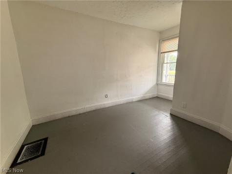 2278 E 70th Street Cleveland OH 44103