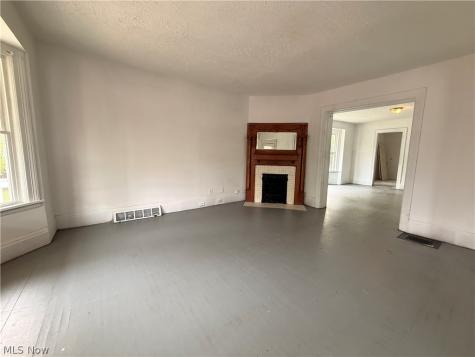 2278 E 70th Street Cleveland OH 44103
