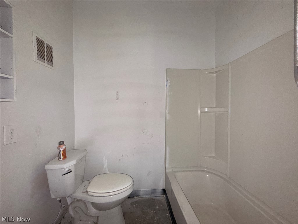 2278 E 70th Street Cleveland OH 44103