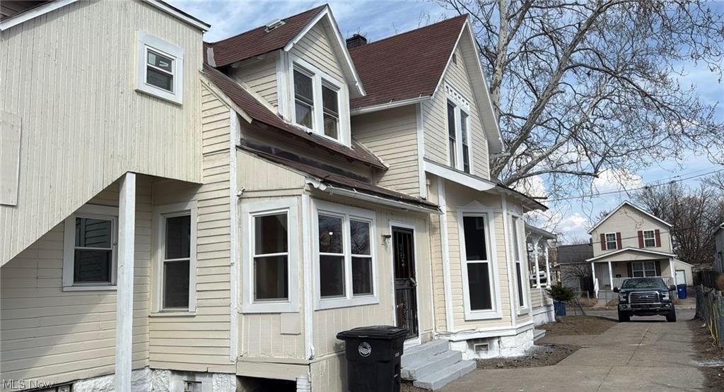 1234 E 61st Street Cleveland OH 44103