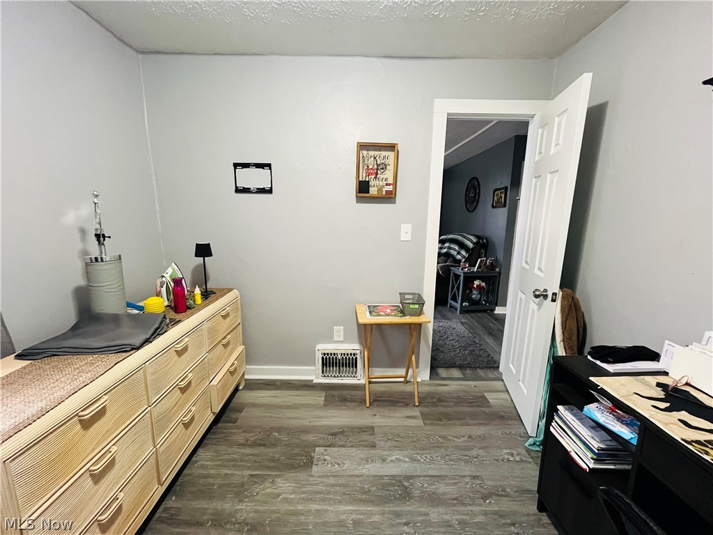 161 West Street Geneva OH 44041