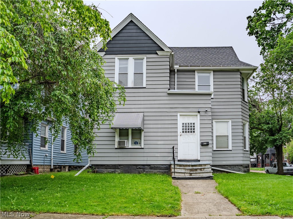 2102 W 96th Street Cleveland OH 44102