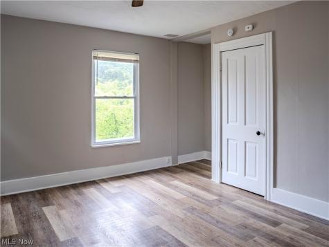 2102 W 96th Street Cleveland OH 44102