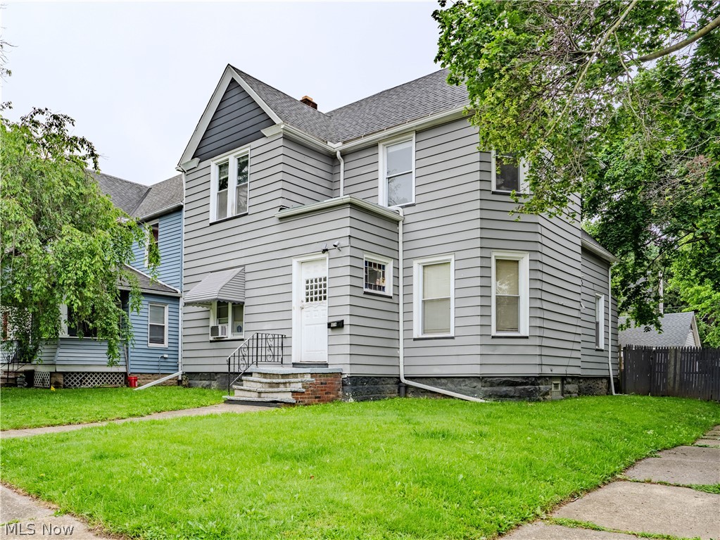 2102 W 96th Street Cleveland OH 44102