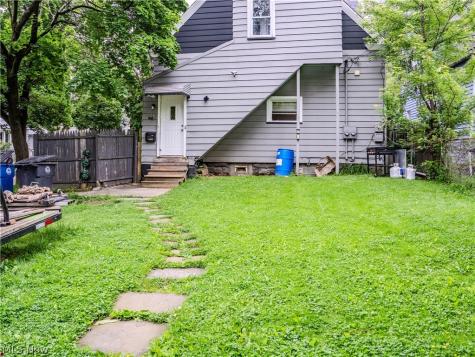 2102 W 96th Street Cleveland OH 44102