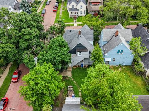2102 W 96th Street Cleveland OH 44102
